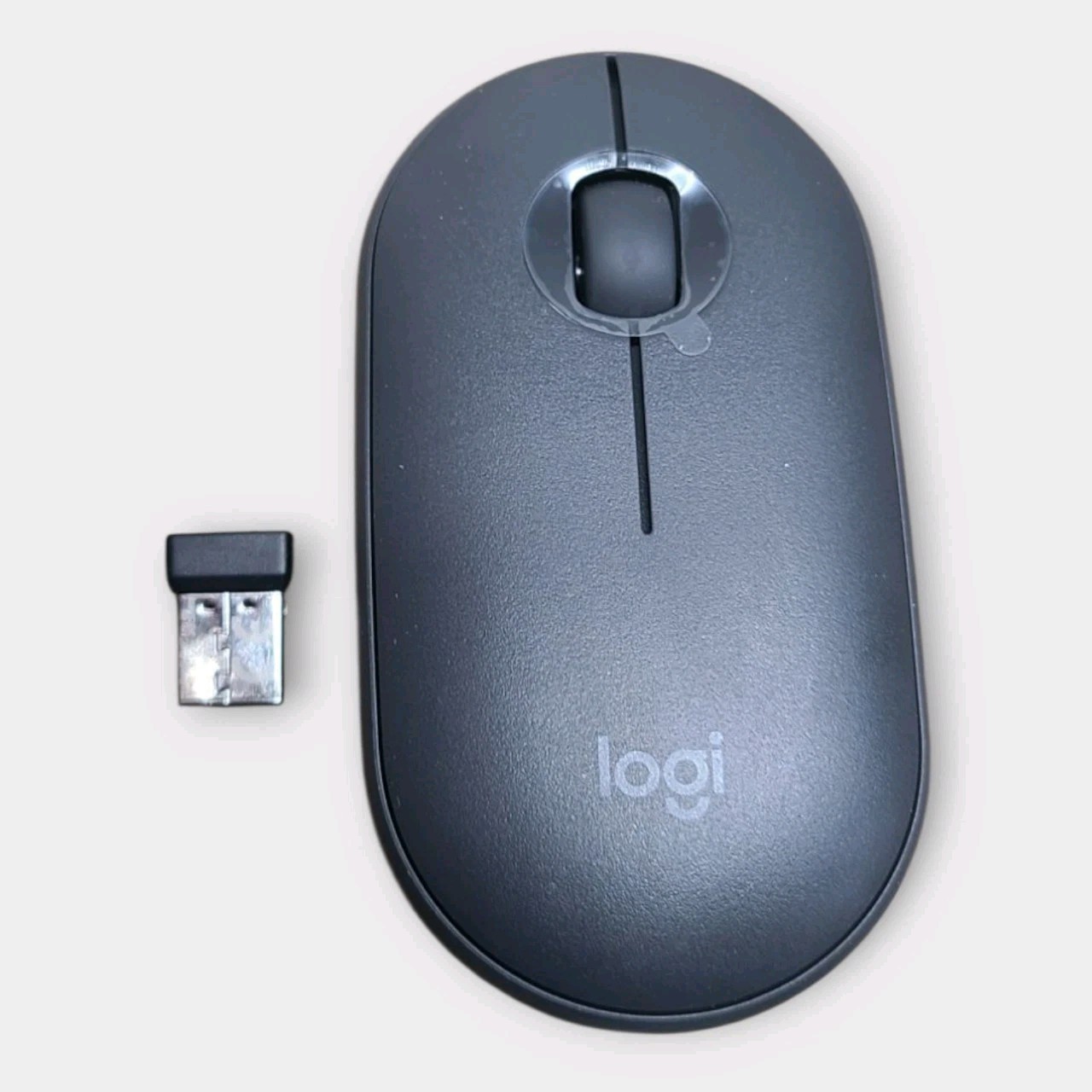 Logitech - MK470 Full-size Black Wireless Scissor Keyboard and Mouse Bundle