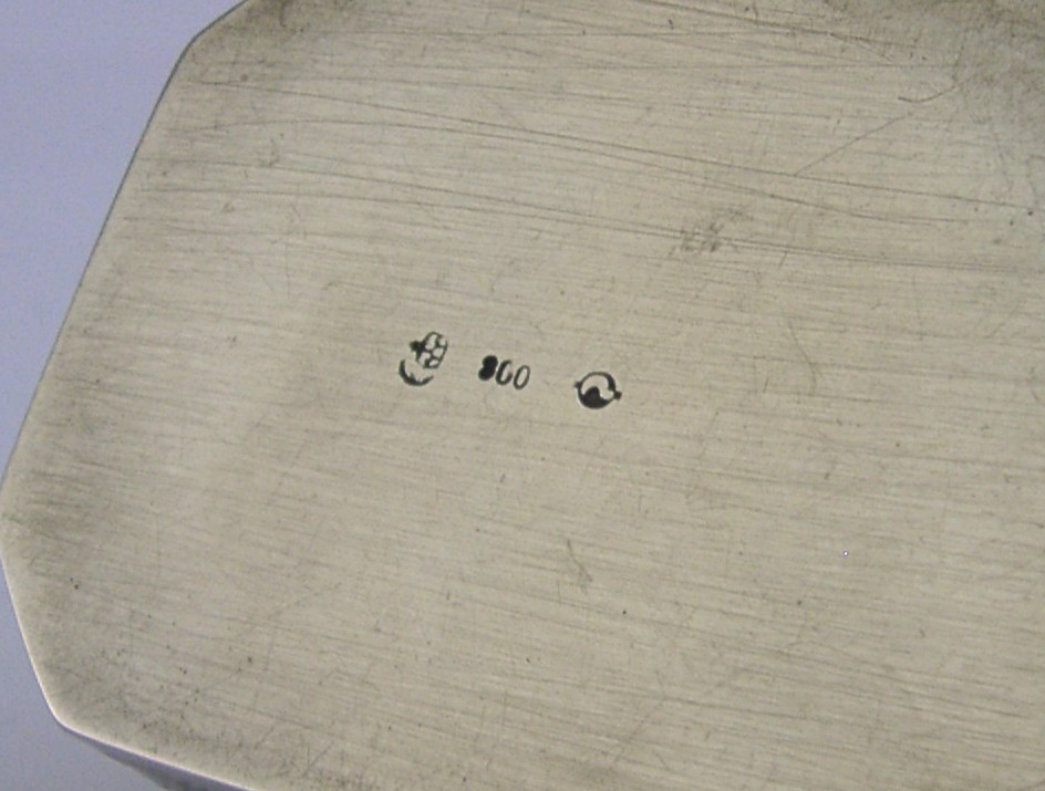 BEAUTIFUL GERMAN HANAU SOLID SILVER TABLE BOX c1900 ANTIQUE 62g