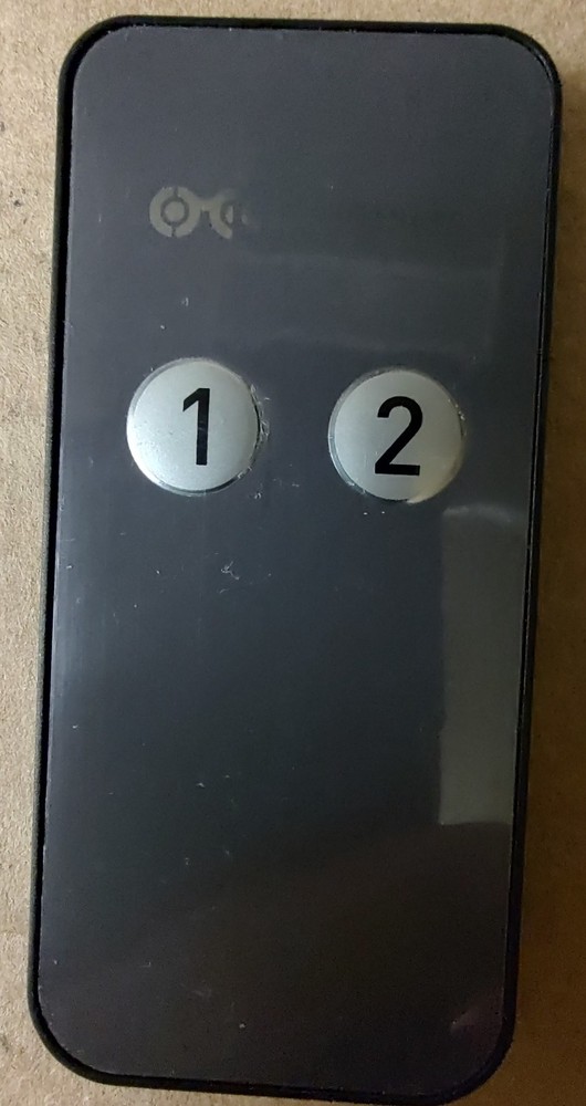 Cable Matters remote control (1119)