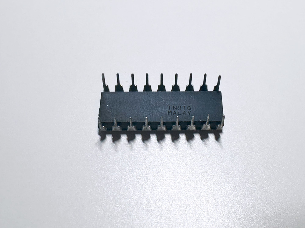 1X HD3-6440-9 HARRIS CMOS Decoder/Driver IC Inverted Outputs DIP-18