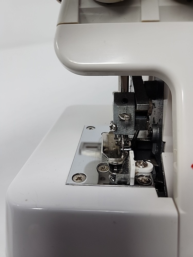 Singer Tiny Serger TS-380 Plus Overedge Sewing Machine Untested Parts Only