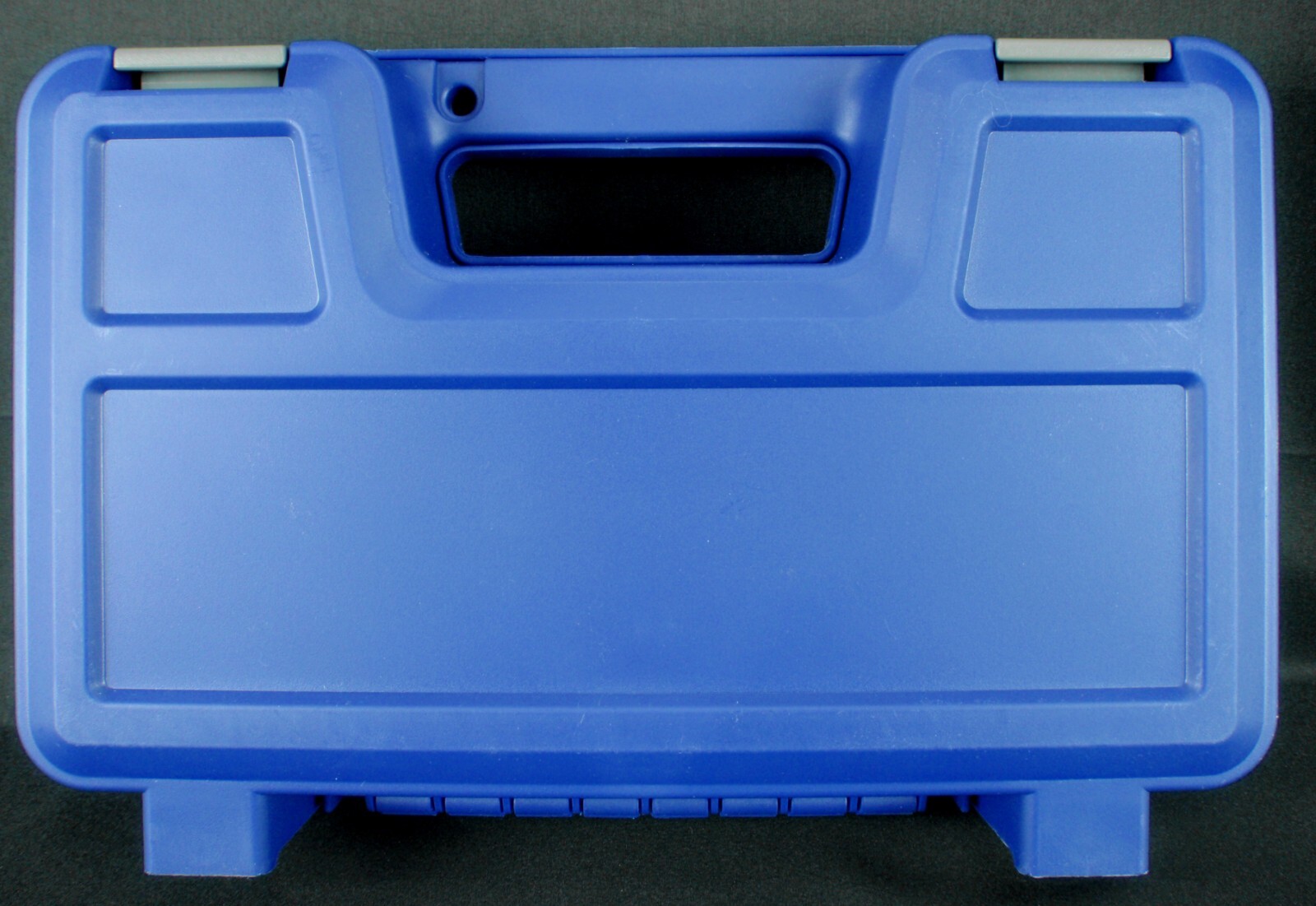 Smith Wesson Universal Medium OEM Case. Fits up to 6" barrel.