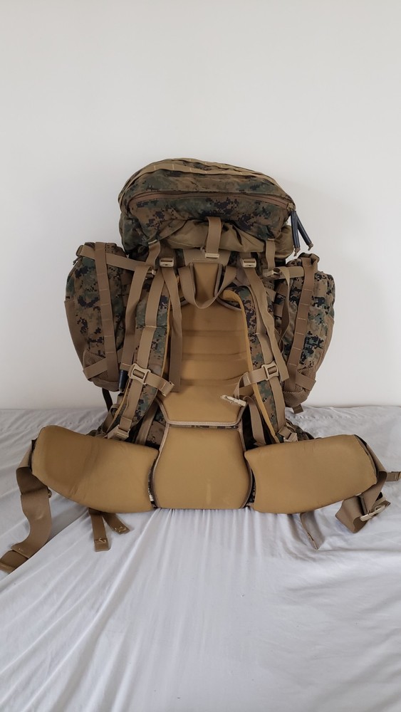 APB03 ILBE Recon main pack complete plus accessory pouches