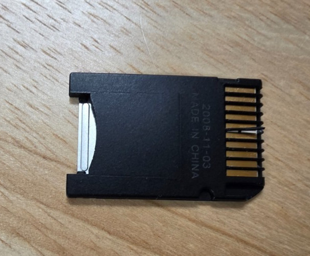 SanDisk M2 Adapter with Case.