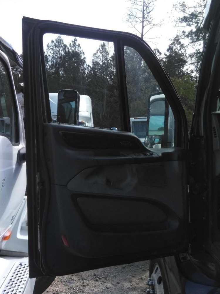For 2015 PETERBILT 587 2012-2018 DOOR ASSEMBLY Left , GA