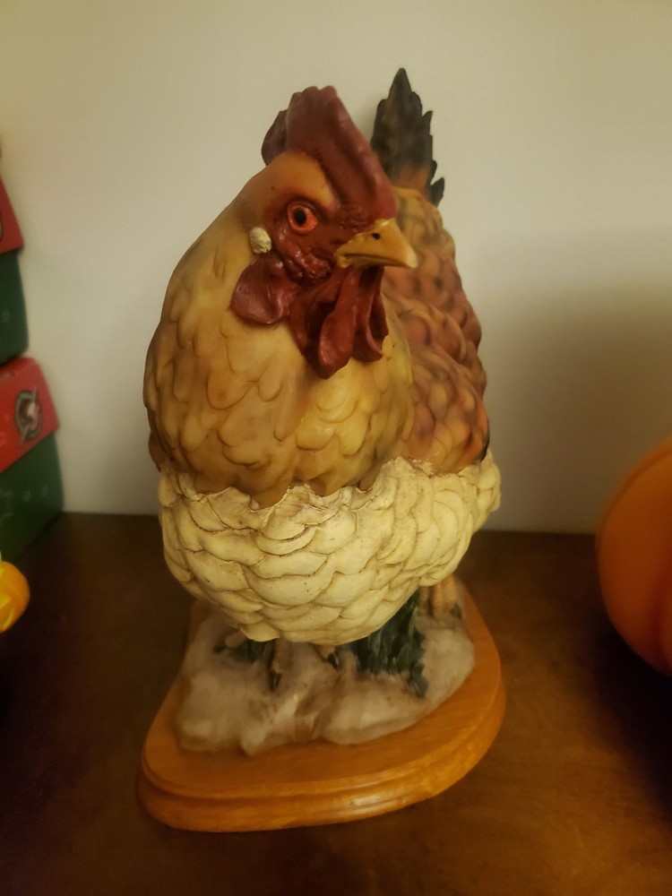 Tabletop Rooster with wooden base