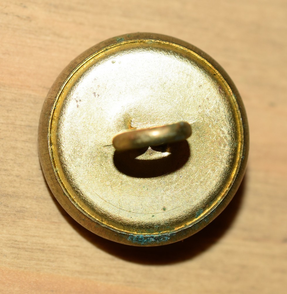 Tanganyika Prisons button, c. pre 1964