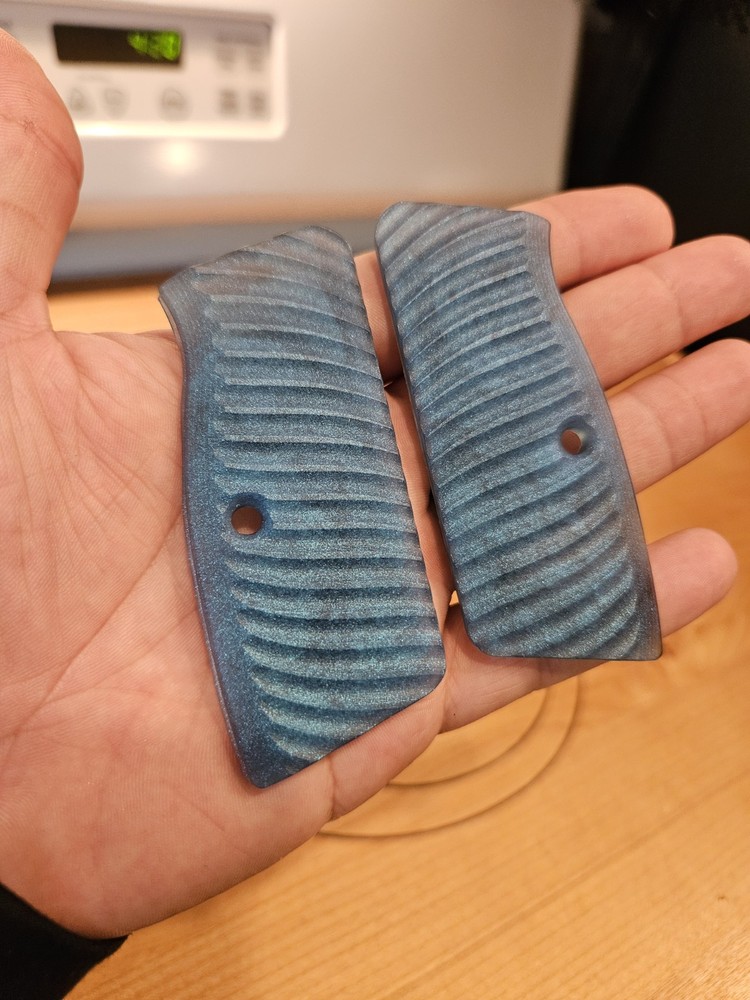 CCM 86 Frame Grip Panels