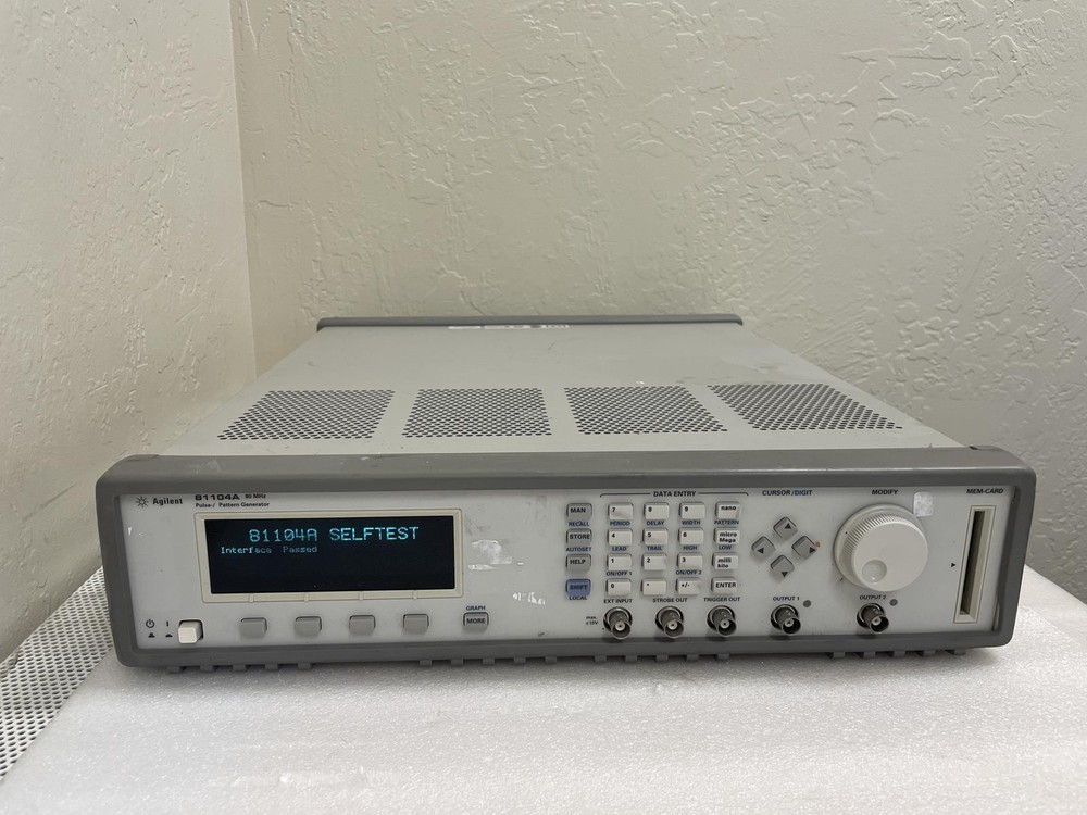 AGILENT 81104A PULSE PATTERN GENERATOR