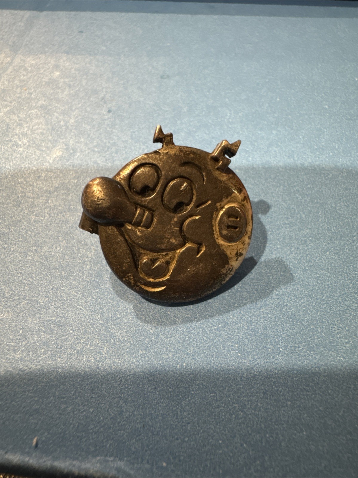 Vintage Reddy Kilowatt Silver Tie Tack Pin