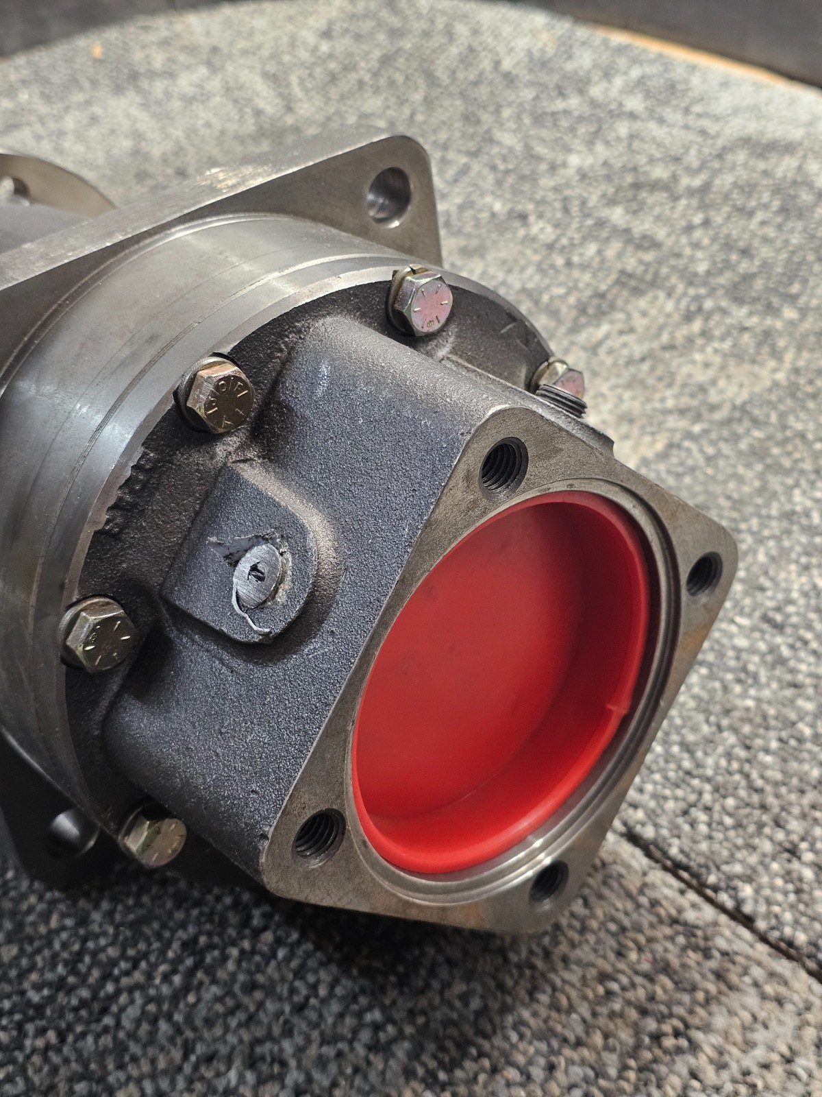 Heco 16CF2-05-8-MAC-A22 Gear Hydraulic Motor 4-Bolt for MacNeil Conveyor