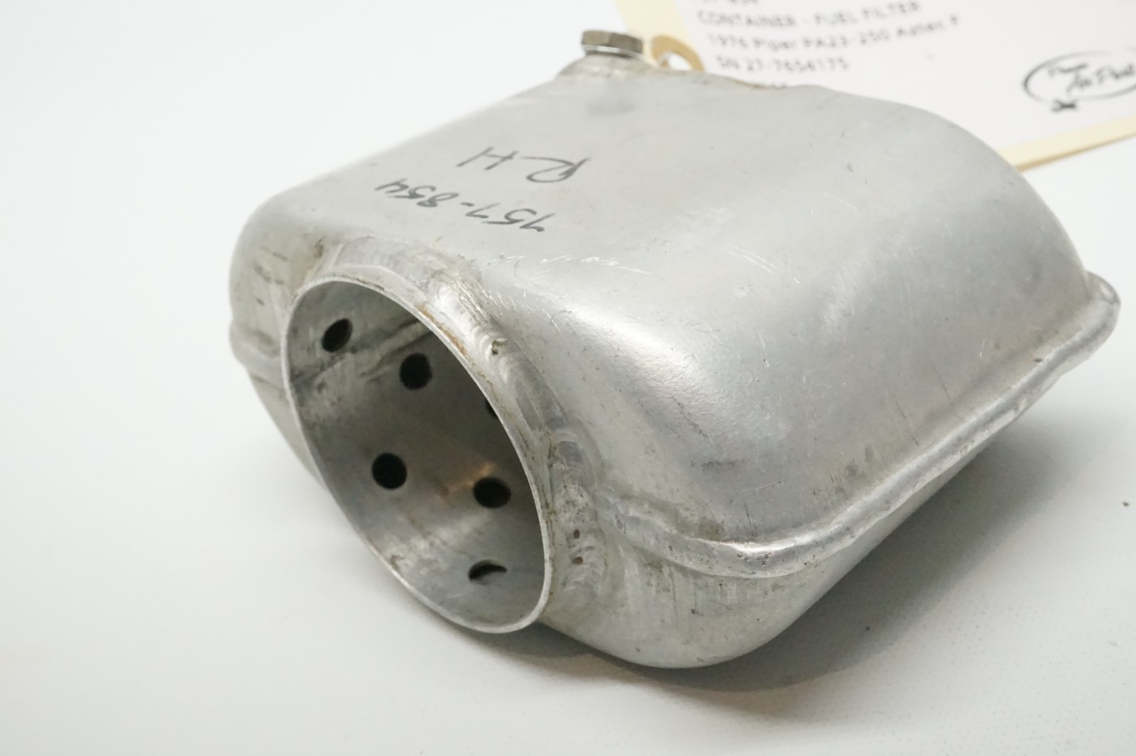1976 Piper Aztec F PA-23-250 R/H Fuel Filter Container, P/N: 757-854