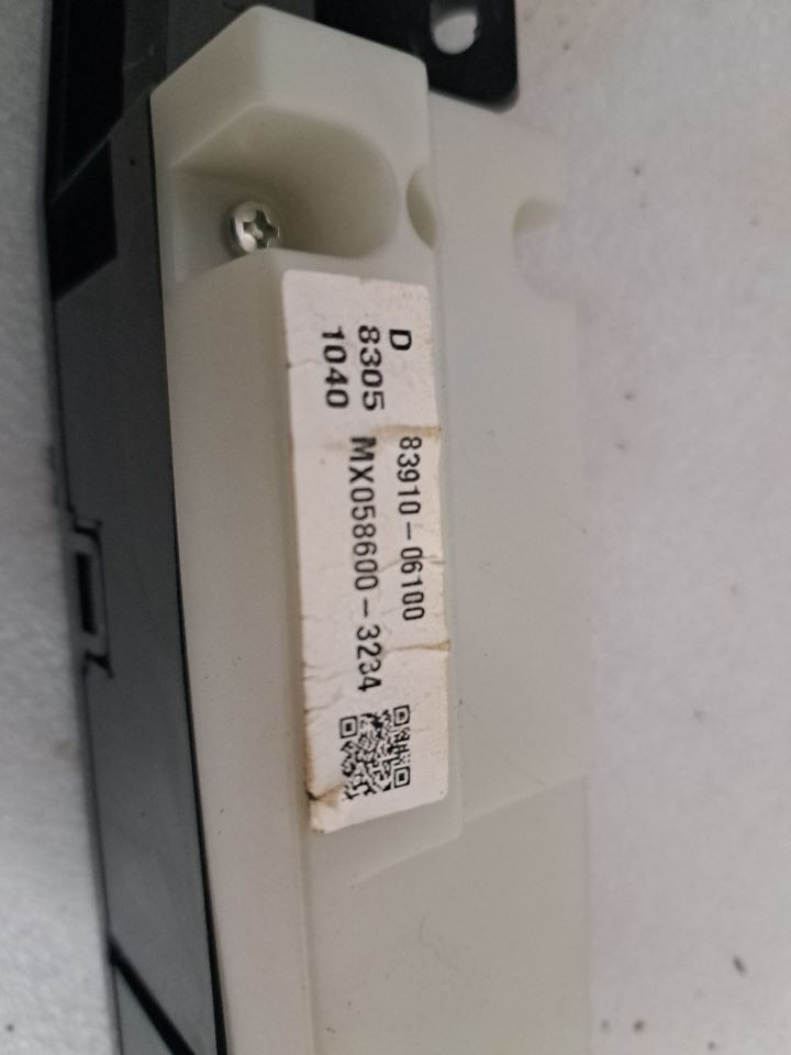 2009 Camry Clock Display Sku#4395061