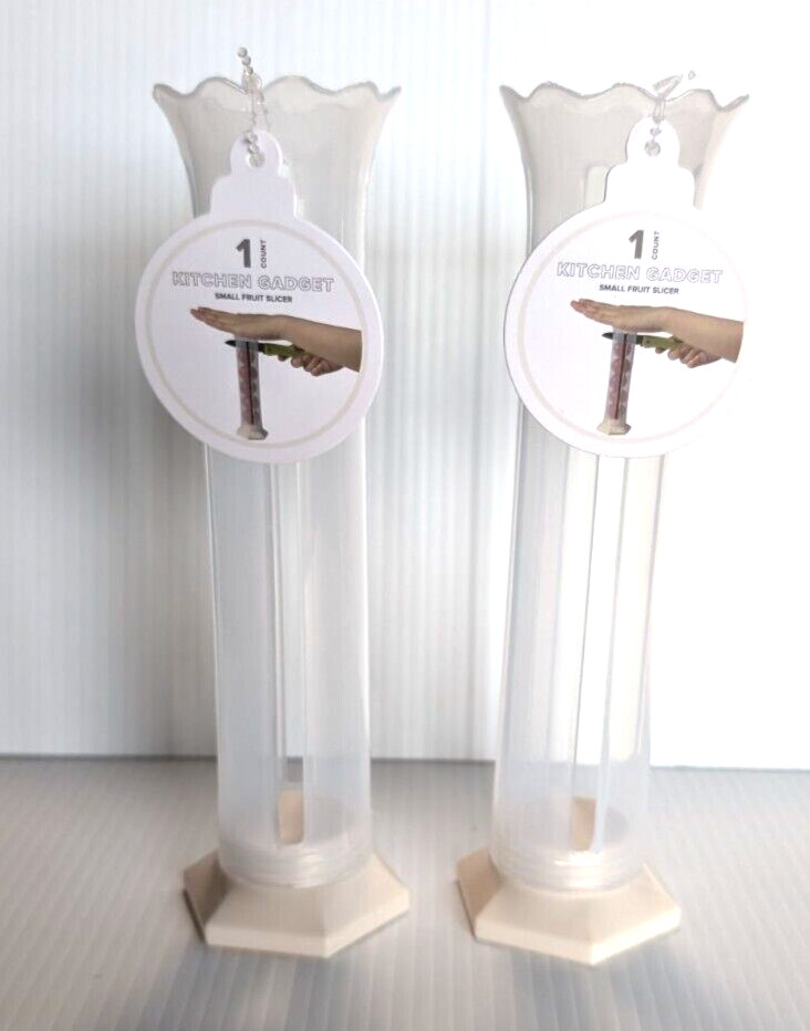 News Classic Two Small Fruit Slicer