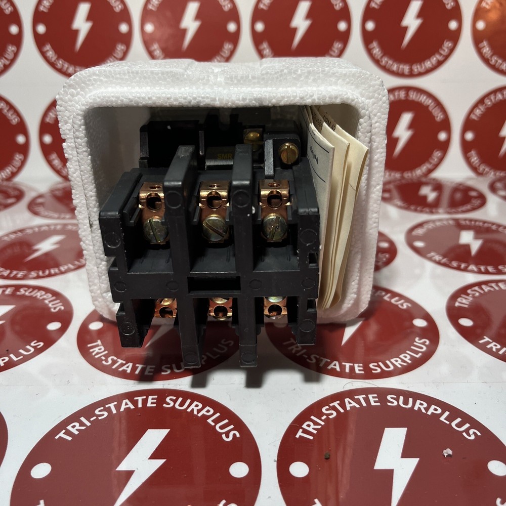 Square D Definite Purpose Contactor Class 8910 Type J0-3 120 V