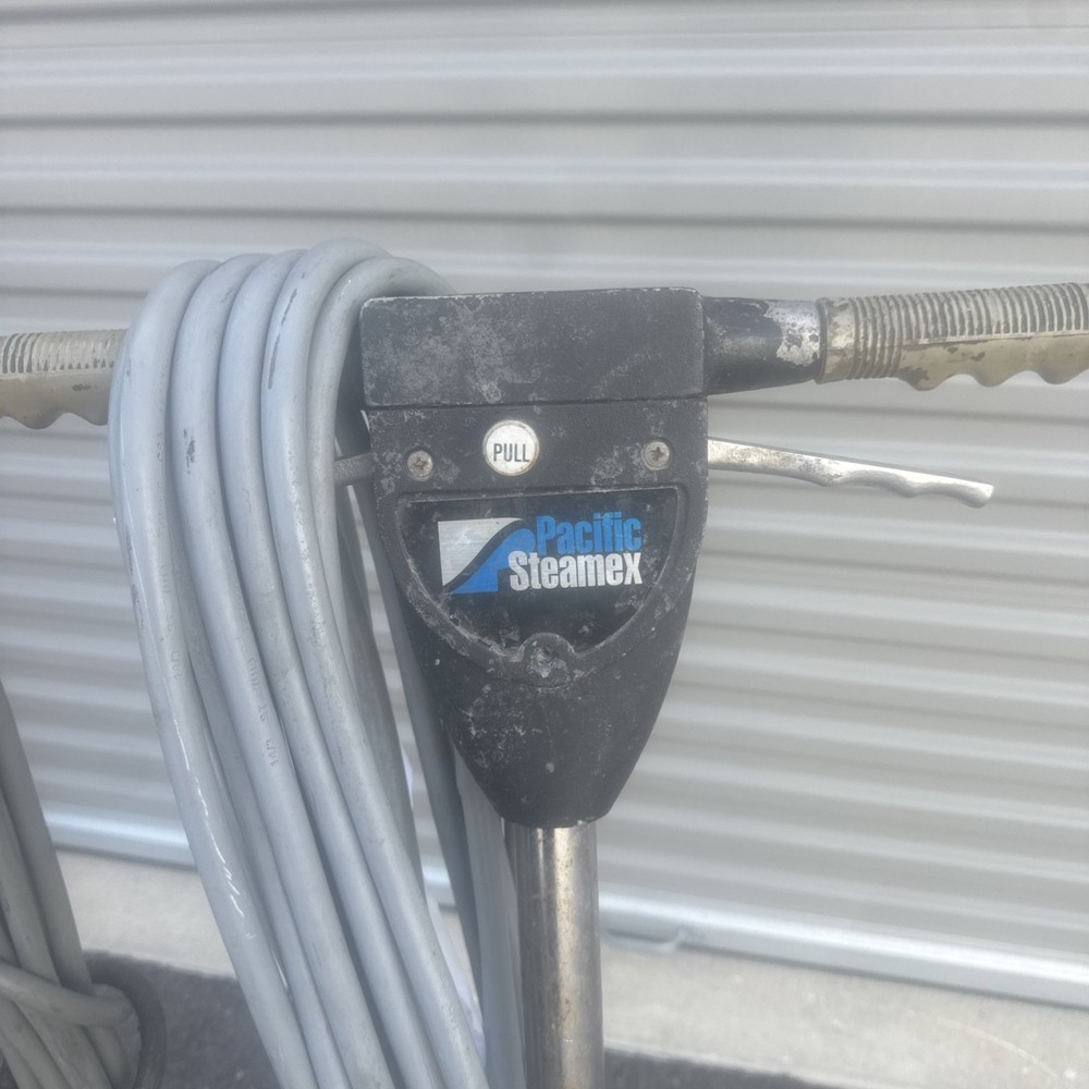 2X FLOOR BUFFER / POLISHER - TERING 20’’ And PACIFIC STEAMEX AS IS