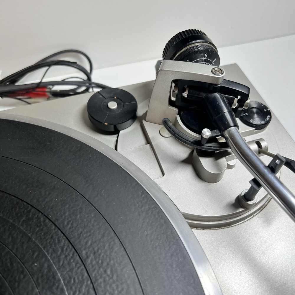 Technics SL-Q3 Turntable Quartz Direct Drive Fully Automatic Not Working