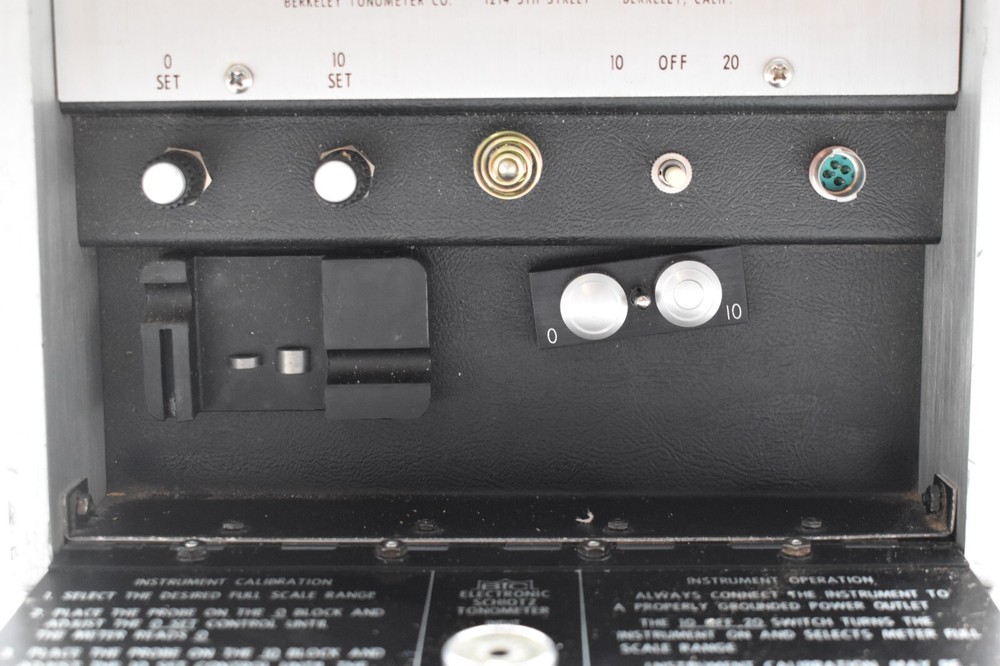 Vintage BTC Electronic Schiotz Model 701 Berkeley Tonometer