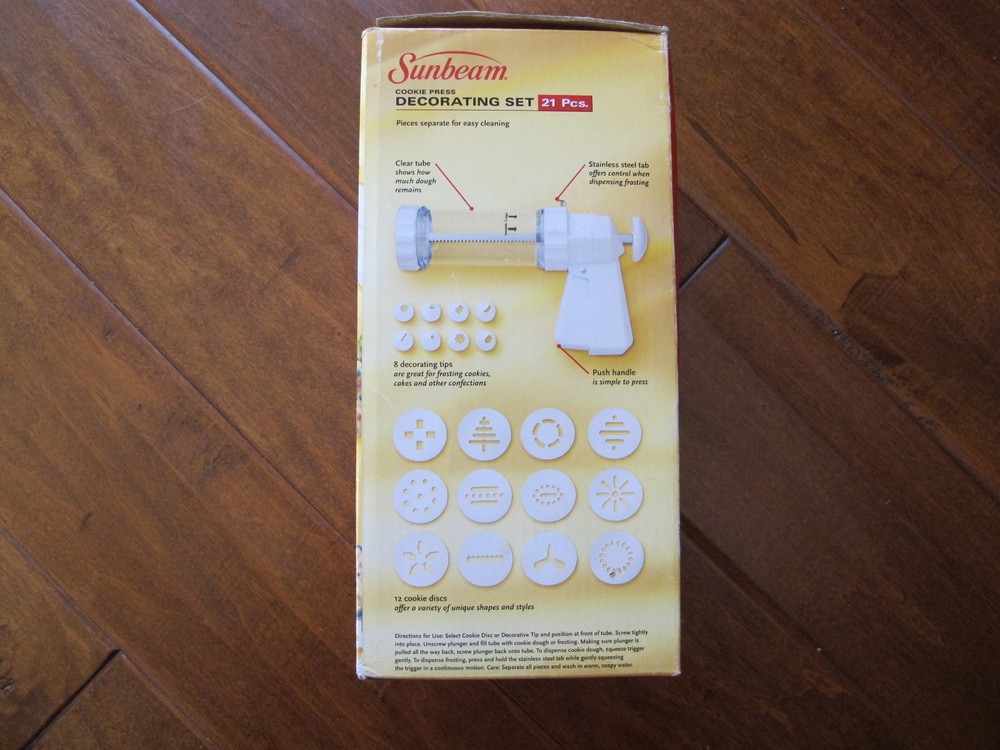 Sunbeam Cookie Press 21 Pcs Decorating Set 12 Cookie Discs COMPLETE