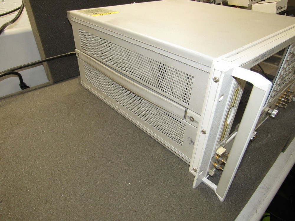 Agilent 8753ES S-Parameter Network Analyzer 30khz-3Ghz