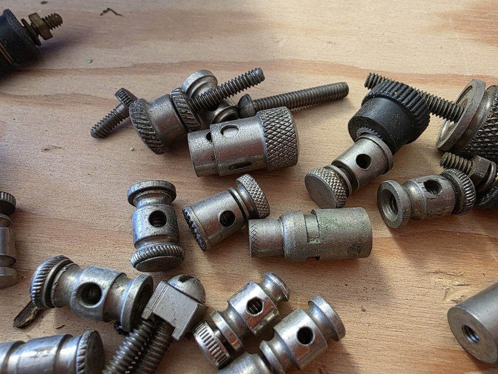 Vintage Speaker Push Connectors And Screw Down Lot Old
