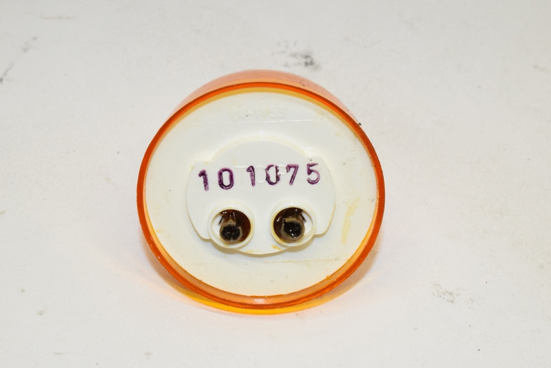 Universal Marker Light Marker Light 1018A (759-10601)