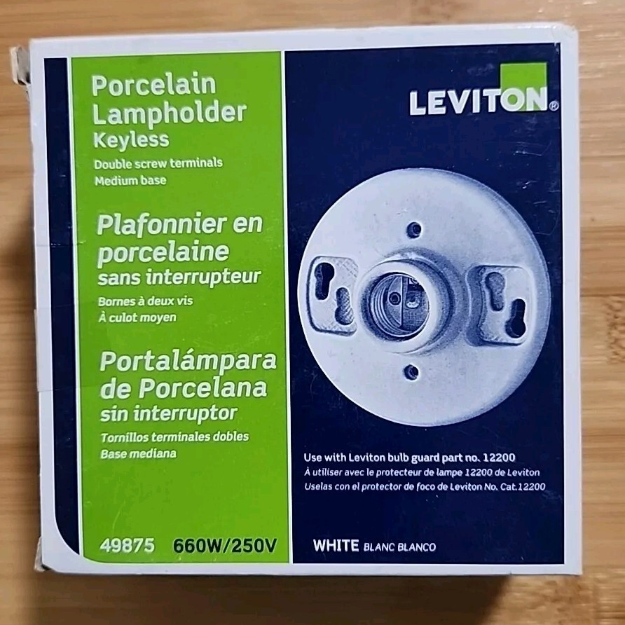 Leviton Porcelain Ceiling Lampholder Keyless Light Socket White 49875