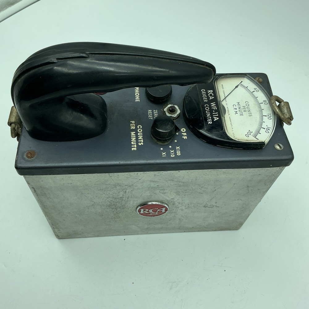 Vintage RCA WF-11A Geiger Counter Atomic Era Untested