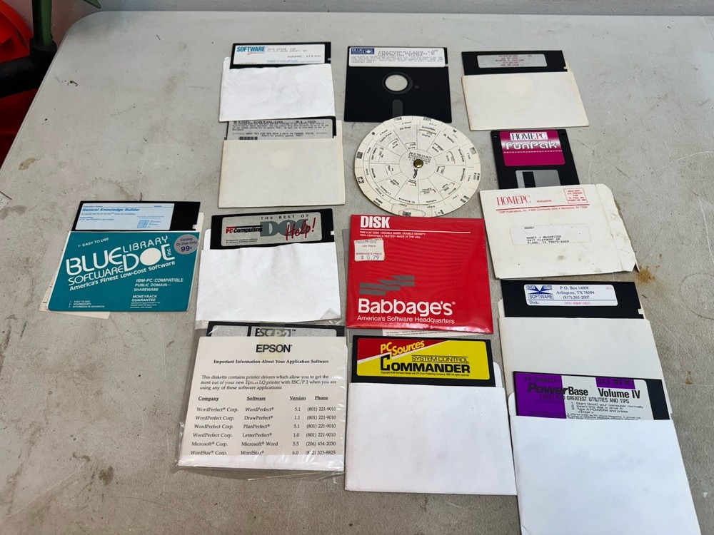vintage floppy disk software game lot as pictured