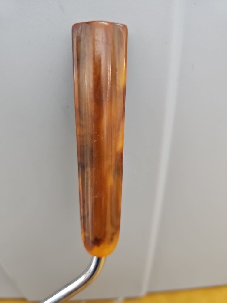 Angel Cake Cutter with Tortoise Bakelite Handle.