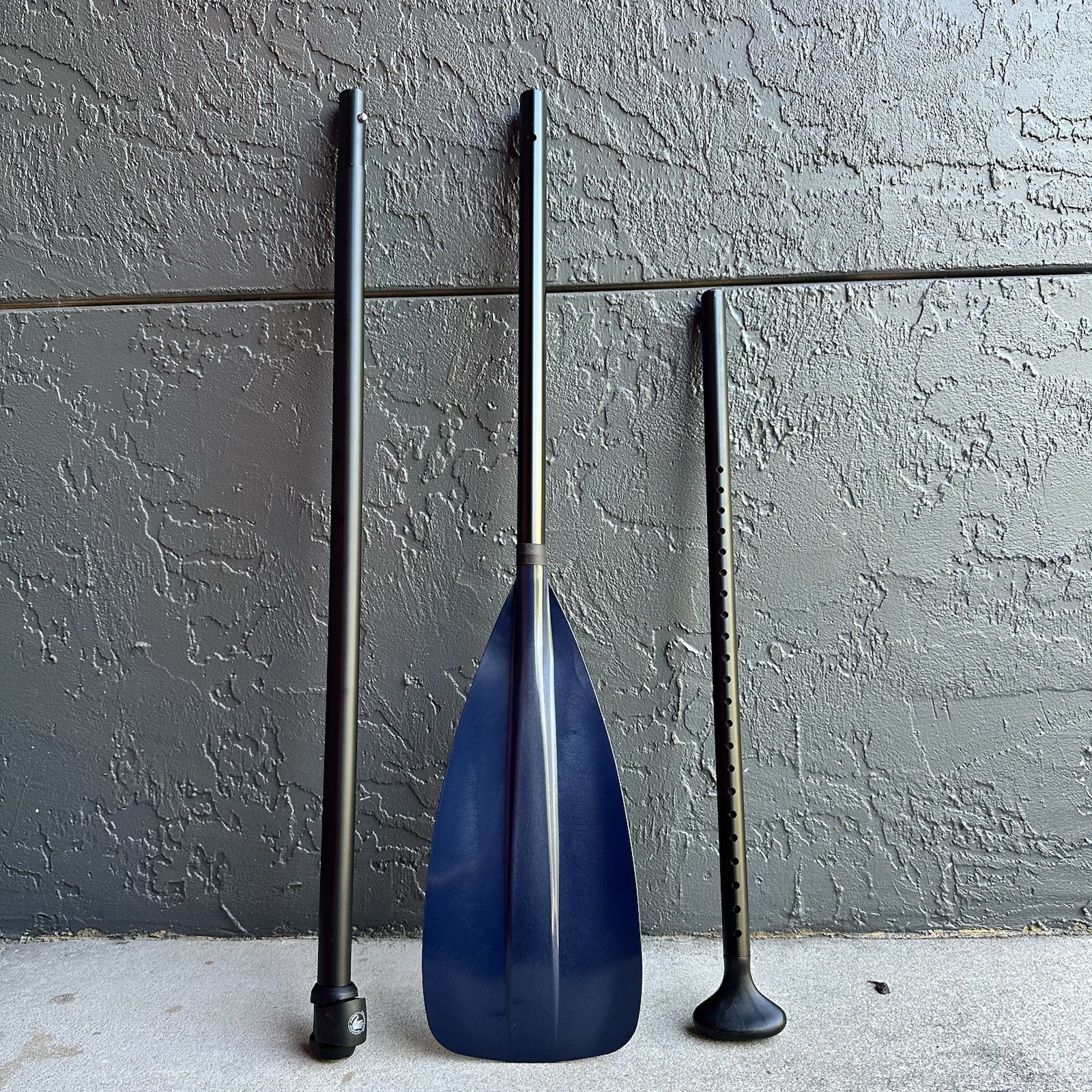 3-Piece Adjustable SUP Paddle –Lightweight, Floating Aluminum Shaft (Body Glove)