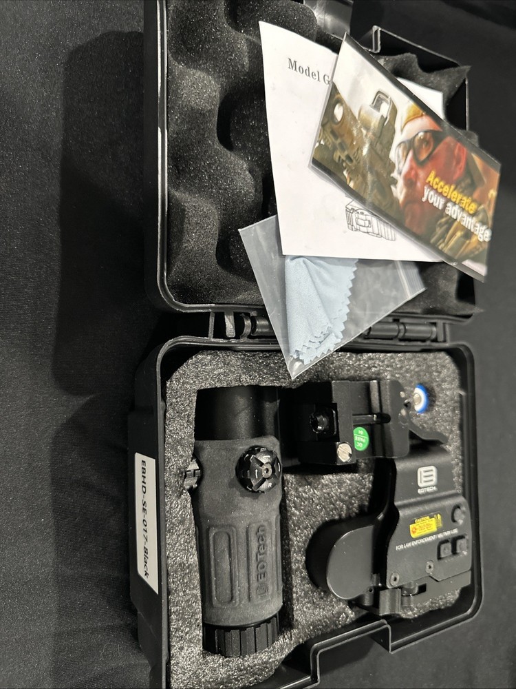 EoTech Clone - Red/Green Dot Sight & G33-EXPS - Type 3x - Black