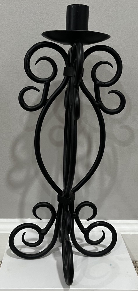 Black Candlelight, Candelabra, Can delete