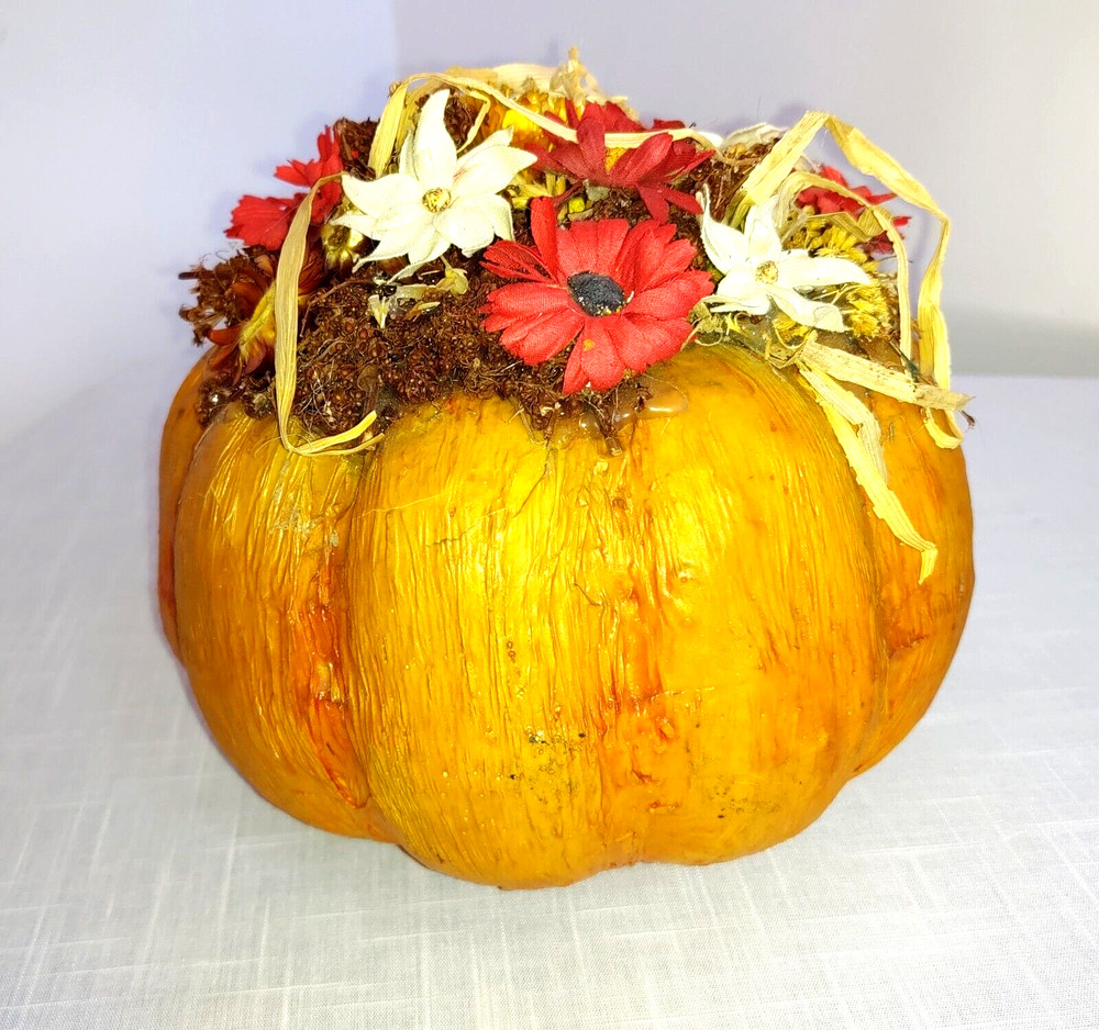 HALLOWEEN PAPER MACHE PUMPKIN