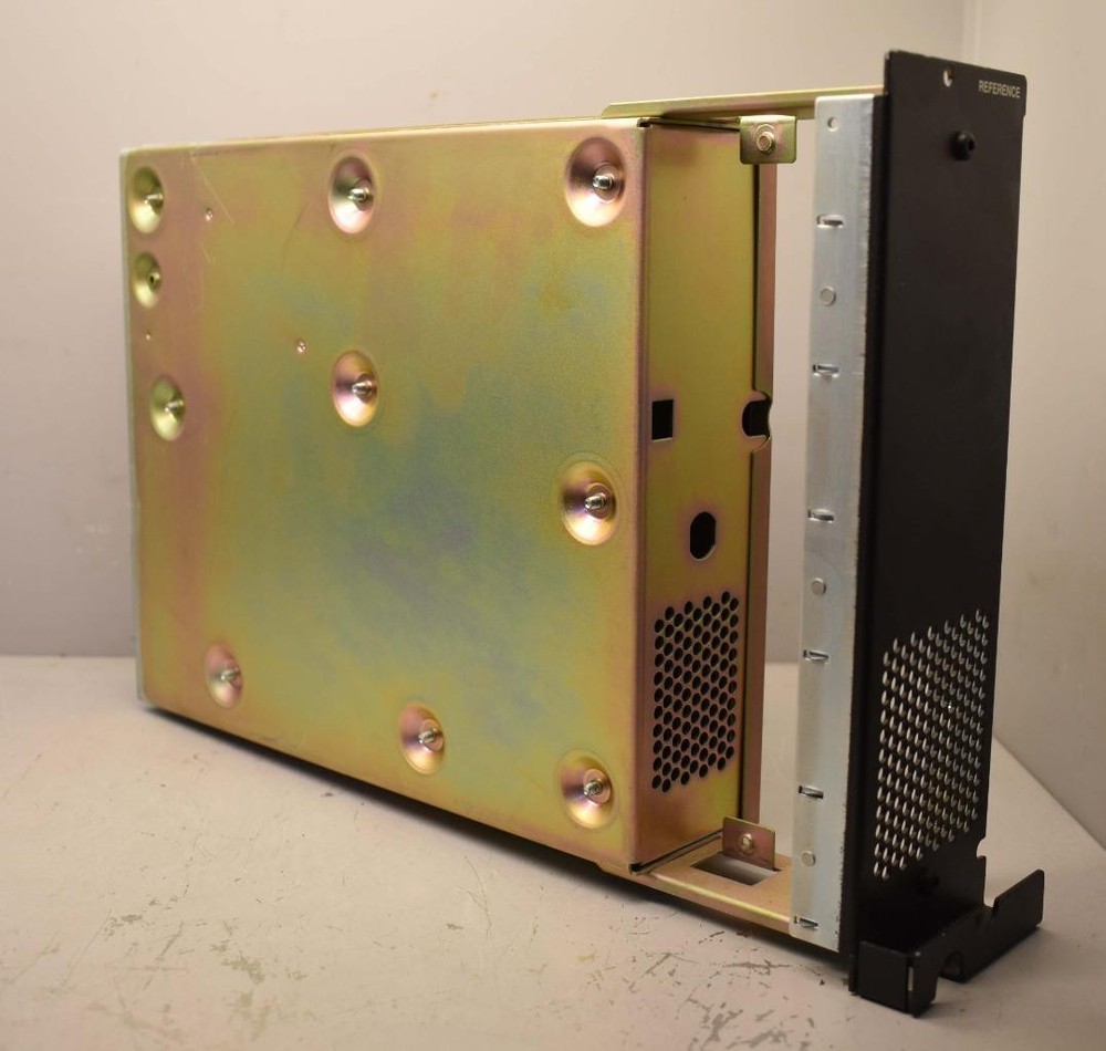 Motorola Quantar 5MHz Reference Ultra High Stability Oscillator CLN1477A ++ NICE