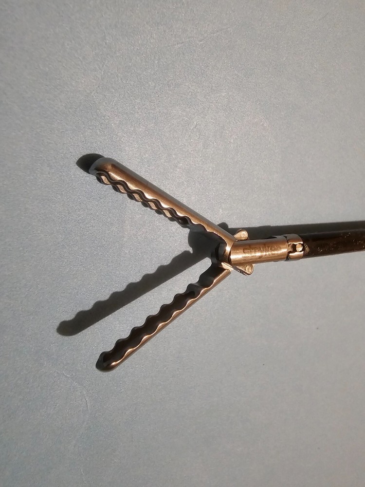 Stryker Grasping Forceps