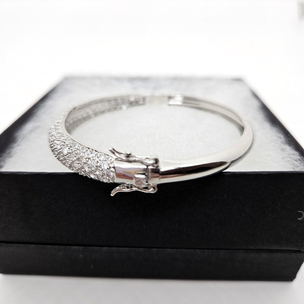Sterling Silver Pave Setting Bangle bracelet