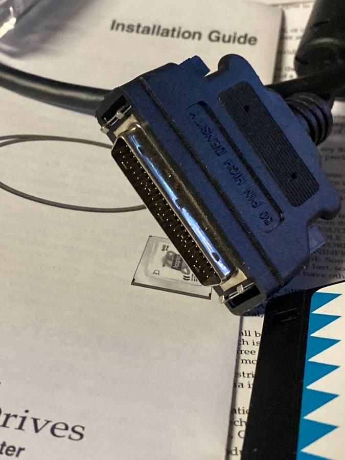 Adaptec slim SCSI APA-1450a
