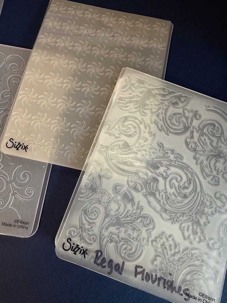 6 - Vintage Sizzix Embossing Folders Cuttlebug A2 and Border