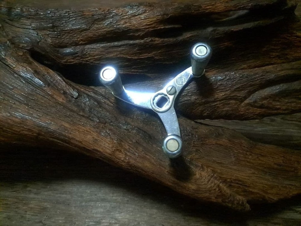 DOWLUCK Triple Handle Silver #QY2SQU