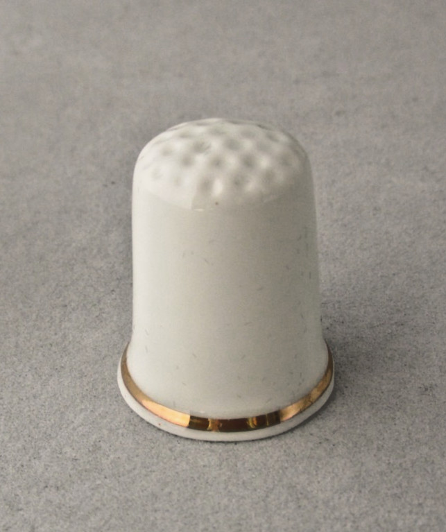 V & A Balmoral Thimble