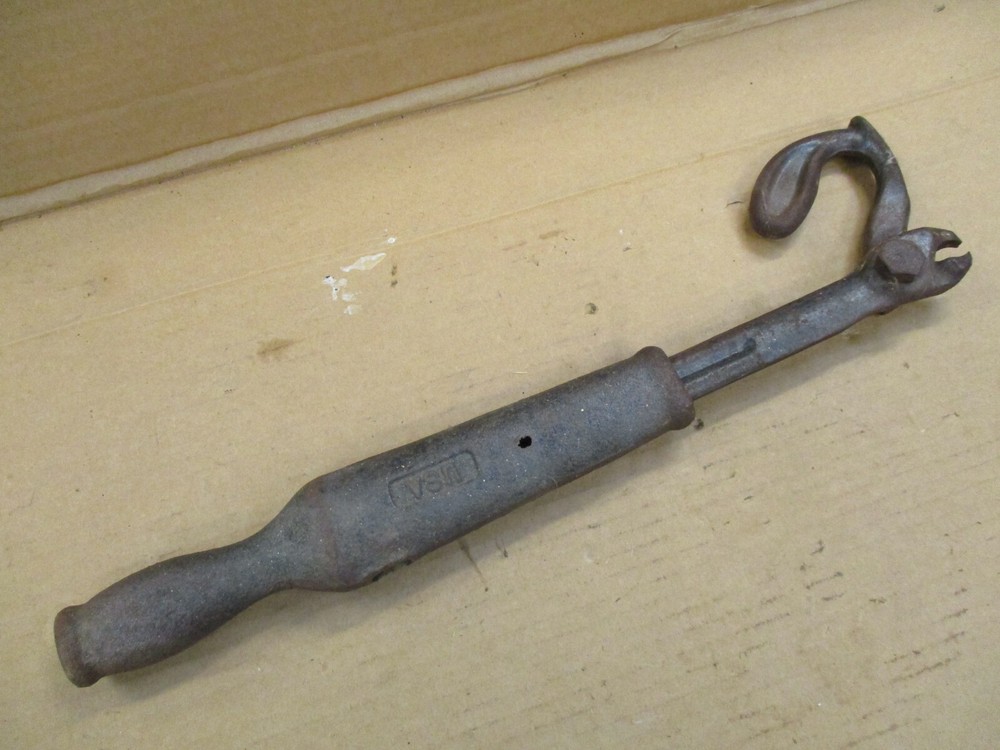 Greenlee 515 Nail Puller Remover Tool Carpentry