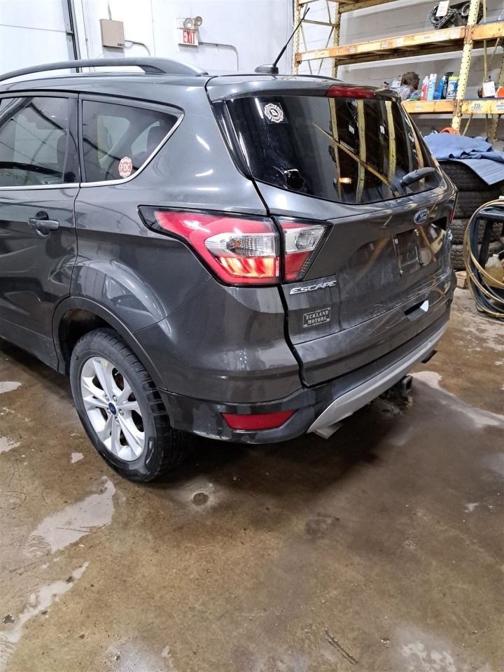 2018 Escape Display Screen Sku#4333447