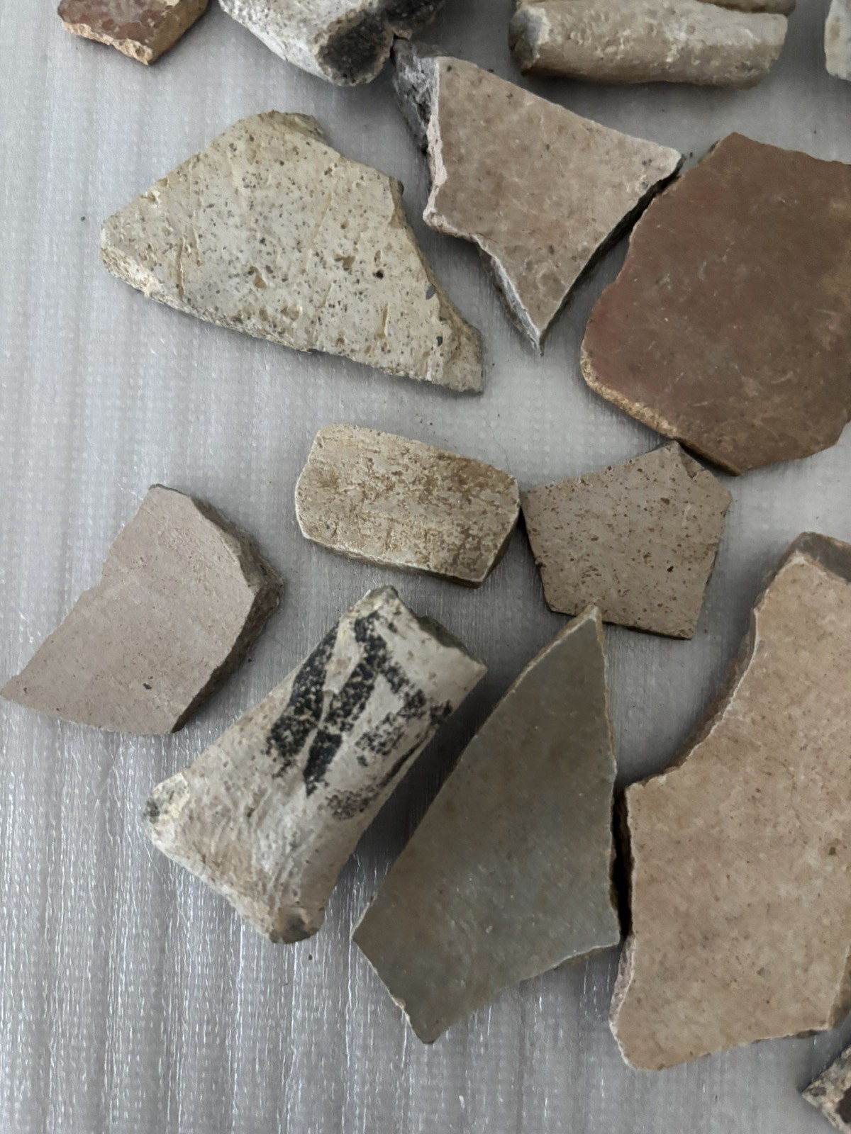 30+ Ancient Anasazi Native American Pottery Shards Arizona L10-C FREE SHIP