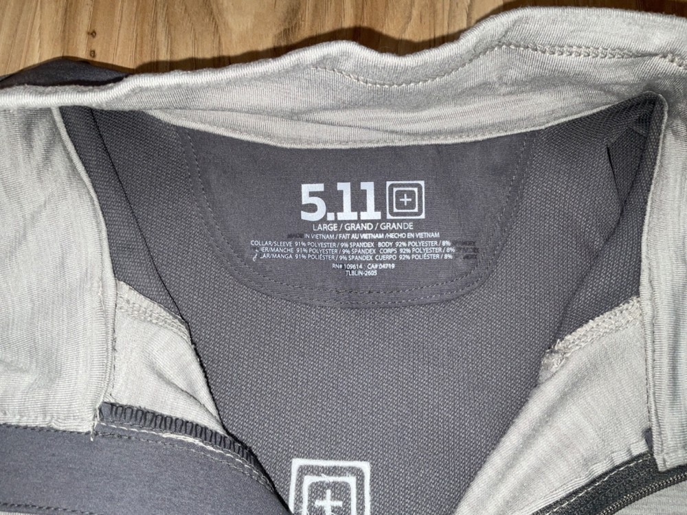 5.11 Tactical Rapid Half Zip Men’s Size Large
