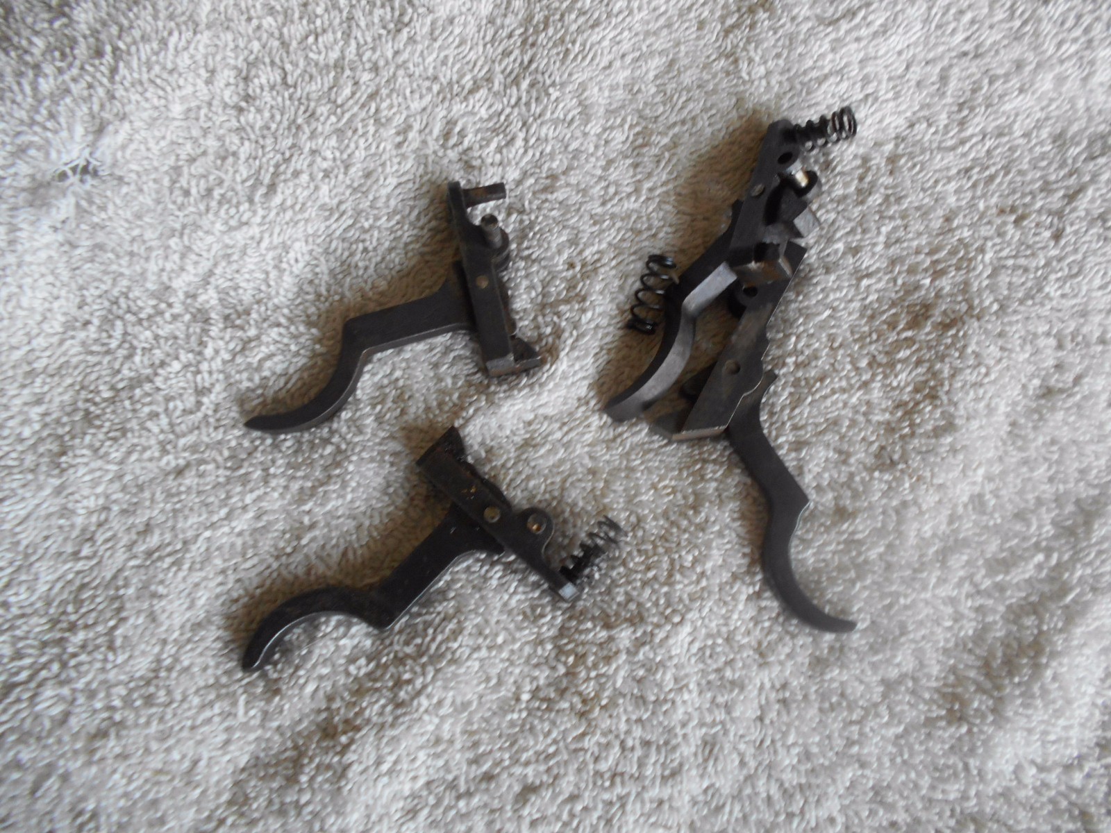 WW2 japanese type 99 arisaka rifle parts complete trigger w rollpin & spring