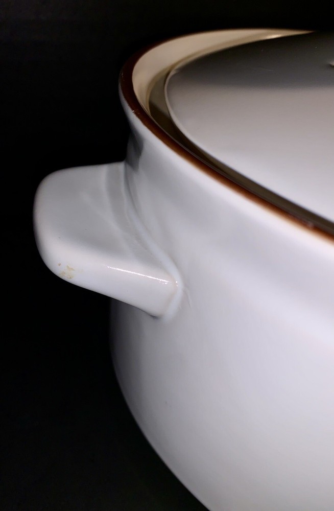 Noritake Hello Spring Stoneware 8551 Round Covered Casserole Dish