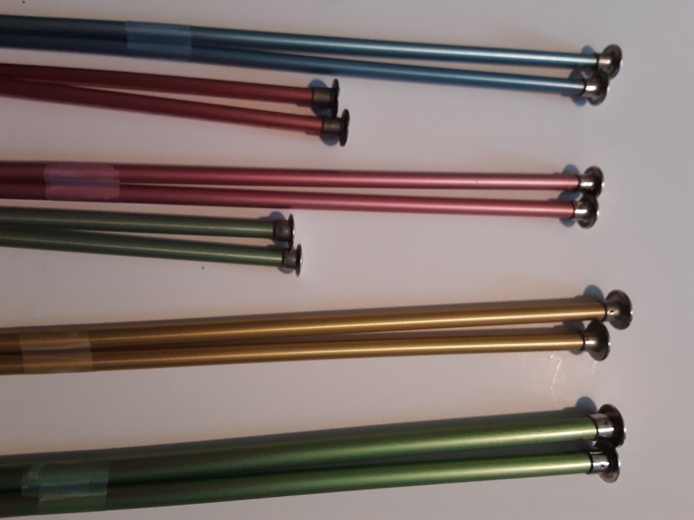 21 Complete Sets Single Point Knitting Needles Boye, Bates, 14", 10"