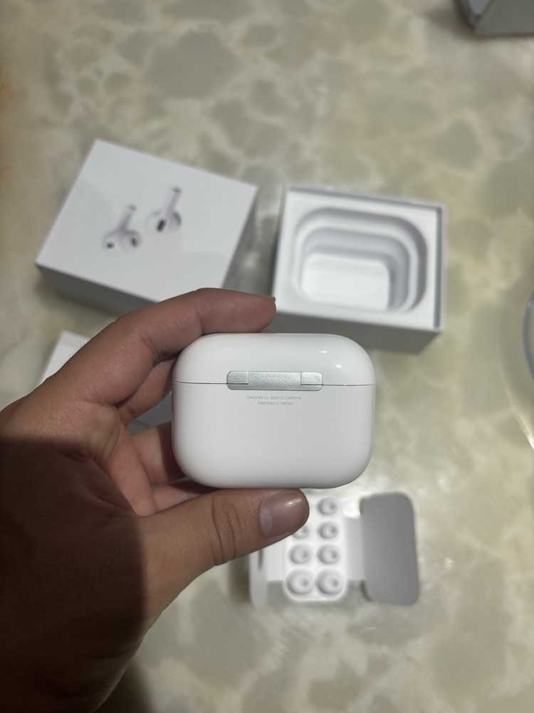 Air Pods Pro 3