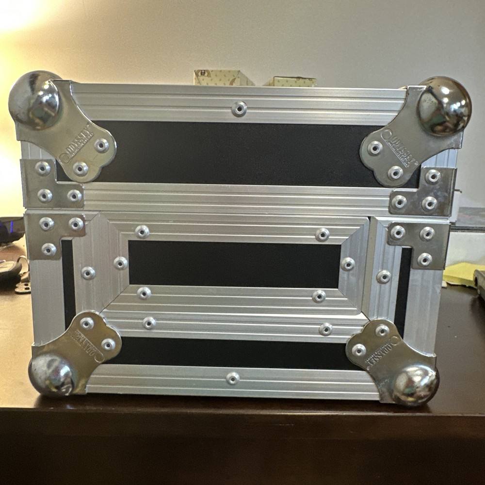 odyssey table top cd player case